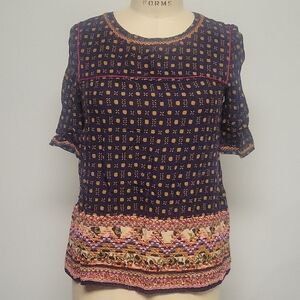 HOLDING HORSES Patterned Blouse in Navy and Gold, Size 2